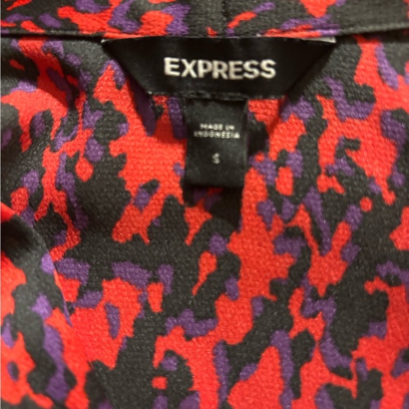 Express Red & Black Abstract Blouse - Picture 3 of 9